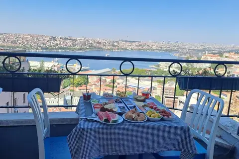 Taksim Terrace Hotel in Fatih — foto 21