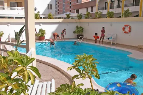 Apart Hotel Calema Avenida Jardim in Alcácer do Sal — foto 14