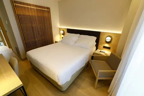 Hotel Zenit Bilbao in Bilbao — foto 3