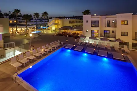 MelpoAntia Luxury Apartments & Suites in Ayia Napa — foto 11