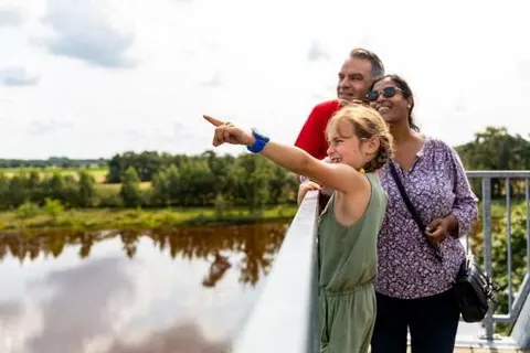 Arden Parks Signy-L&ampapos;Abbaye foto 3