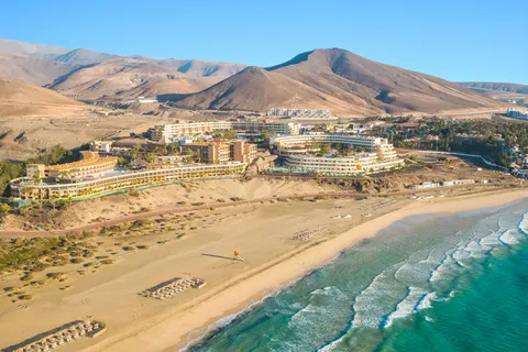 Iberostar Waves Gaviotas Park in Las Gaviotas — foto 35