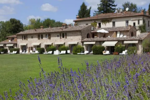 Borgo San Luigi in Monteriggioni — foto 4