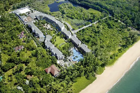 Holiday Inn Resort Phuket Mai Khao Beach in ศรีสุนทร — foto 10
