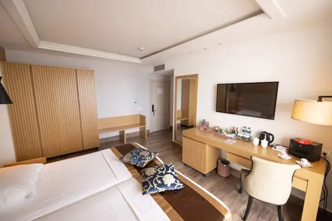 Grand Blue Fafa Resort in Golem — foto 26