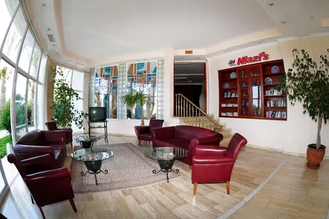 Denizkizi Hotel in Alsancak — foto 23