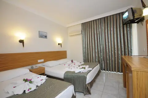 Mert Seaside Hotel in Marmaris — foto 2