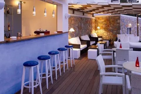 Atrium of Alonissos in Patitiri — foto 3