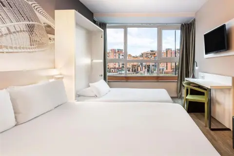 B&B Hotel Valencia Ciudad de la Ciencias in Valencia — foto 11