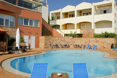 Sea View Resorts & Spa in Καρφάς — foto 3