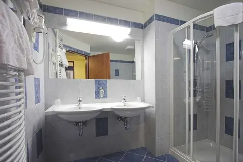 Hotel Benczur in Boedapest — foto 20
