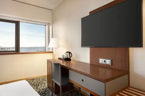Ramada by Wyndham Lisbon in Almada — foto 29