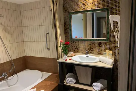 Hotel Paradis Palace in منارة الحمامات — foto 15