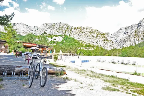 Camping La Pinatelle foto 17