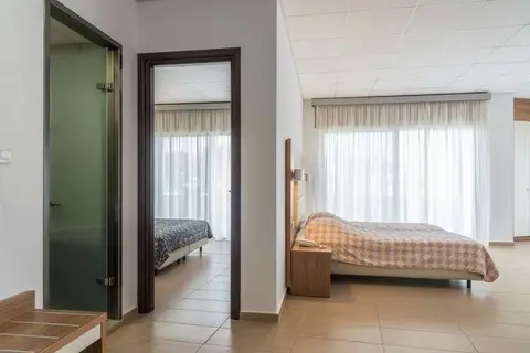 Royal Bay in Κέφαλος — foto 16