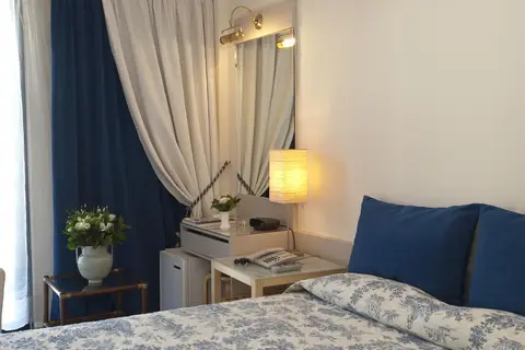 The Park Hotel Piraeus in Piraeus — foto 2