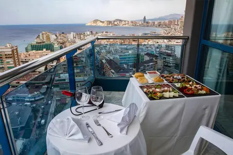 Madeira Centro in Benidorm — foto 23