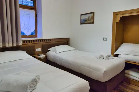 Hotel Praga in Gjirokastra, foto 28