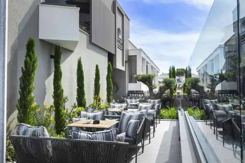 Luuks Luxury Accommodation in Δημοτική Ενότητα Παλλήνης — foto 5