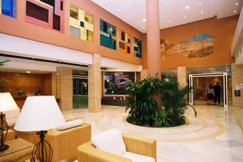 Aparthotel Arena Center in Roquetas de Mar — foto 16