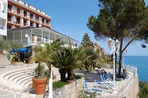 Hotel Kalura in Cefalu — foto 20