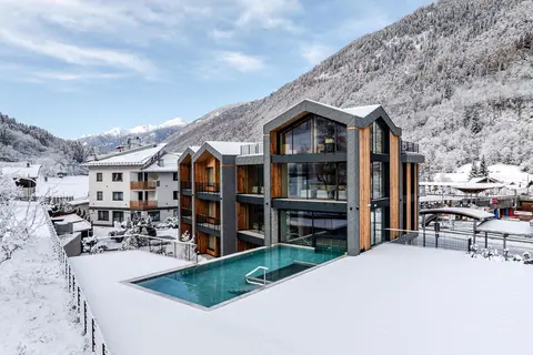 Hotel Monroc in Commezzadura