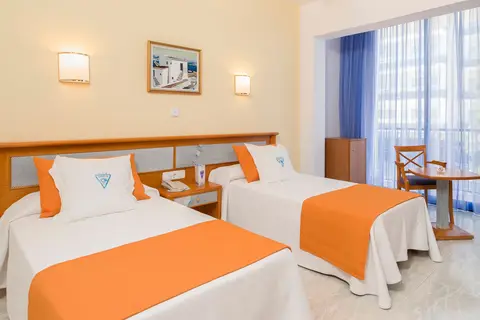 OKU Ibiza in Sant Antoni de Portmany — foto 19