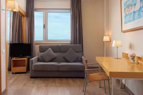 Ponient Vila Centric in Vila-seca — foto 6