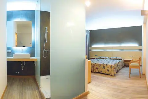 Hostal Florencio in Sant Antoni de Portmany — foto 9