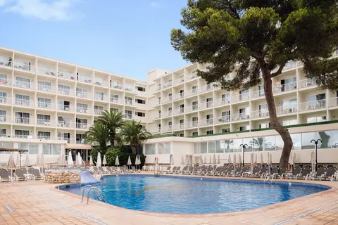 Moon Dreams Coral Beach Hotel in Santa Eulària des Riu — foto 2