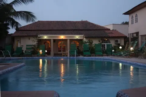 Seaview Gardens in Banjul — foto 21