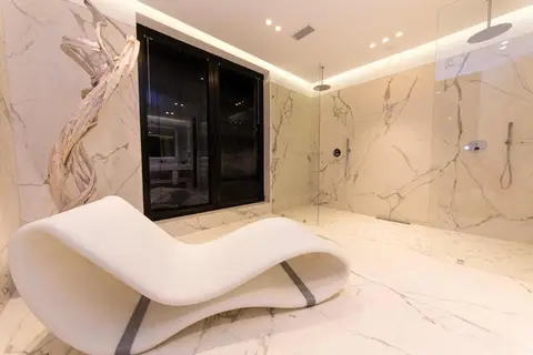 Unik Hotel in Tirana — foto 11