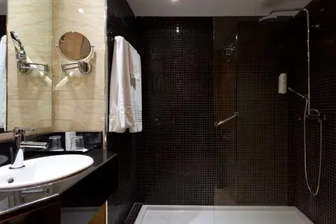 Senator Barajas Hotel in Madrid — foto 22