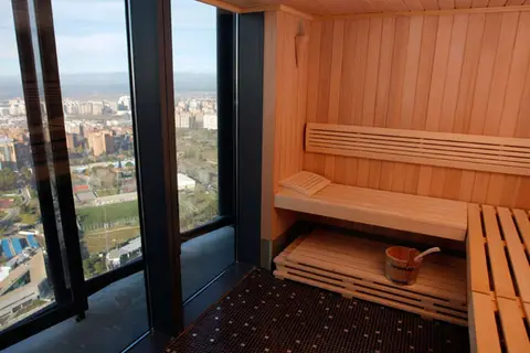 Eurostars Madrid Tower in Madrid, foto 9