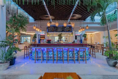 Ramada Encore by Wyndham Bali Seminyak in Kuta — foto 8