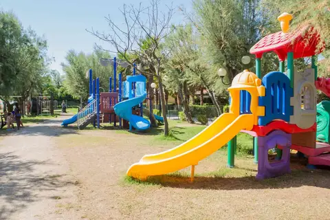 Villaggio Tur. Lido D Abruzzo in Roseto degli Abruzzi — foto 3