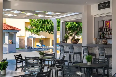 Olive Garden Hotel in Λάρδος — foto 21