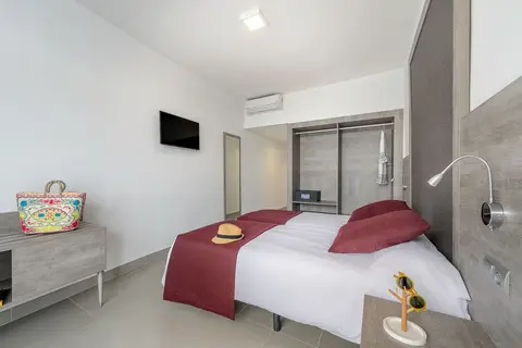 Hotel Vibra Riviera in Sant Josep de sa Talaia — foto 4