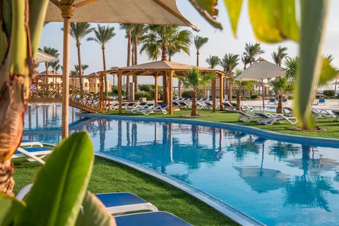 Cleopatra Luxury Resort in Xanadu Club Makadi Bay — foto 2