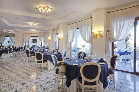 Hotel Punta Campanella Resort & Spa in Massa Lubrense — foto 15