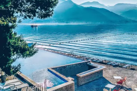 Carine Hotel Delfin in Bijela — foto 4