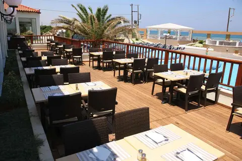 Stella Blue Seaside Resort in Analypsi — foto 14