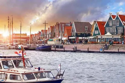 Huren Houseboat Uitgeest foto 15