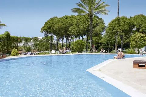 Club Turtas Beach Hotel in Alaşehir — foto 9