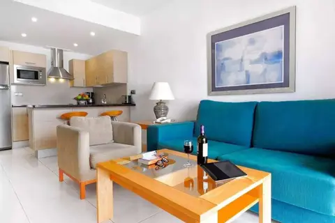 Hollywood Mirage in Arona — foto 12