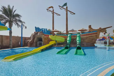 Hilton Salwa Beach Resort in Hilton Salwa Beach Resort & Villas
