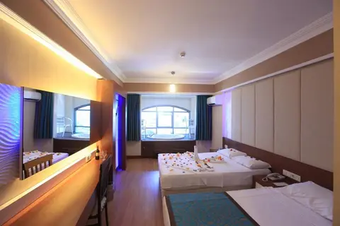 Taç Premier Hotel & Spa in Alanya — foto 15