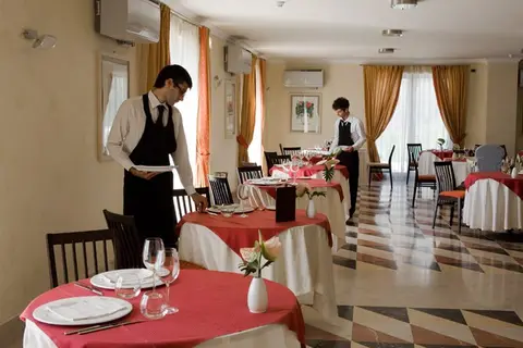 Castellaro Golf Resort in Castellaro, foto 4