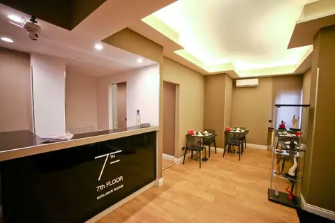 7th Floor - Exclusive Rooms in Napels — foto 4