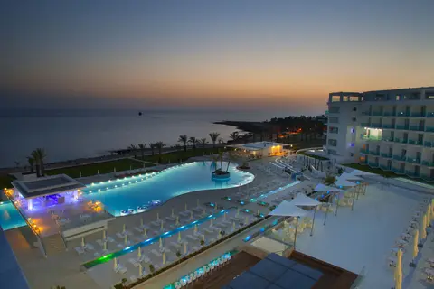 King Evelthon Beach Hotel and Resort in Paphos — foto 8